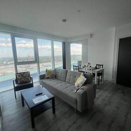 Apartmán One West Point , Icon Tower Londýn Exteriér fotografie