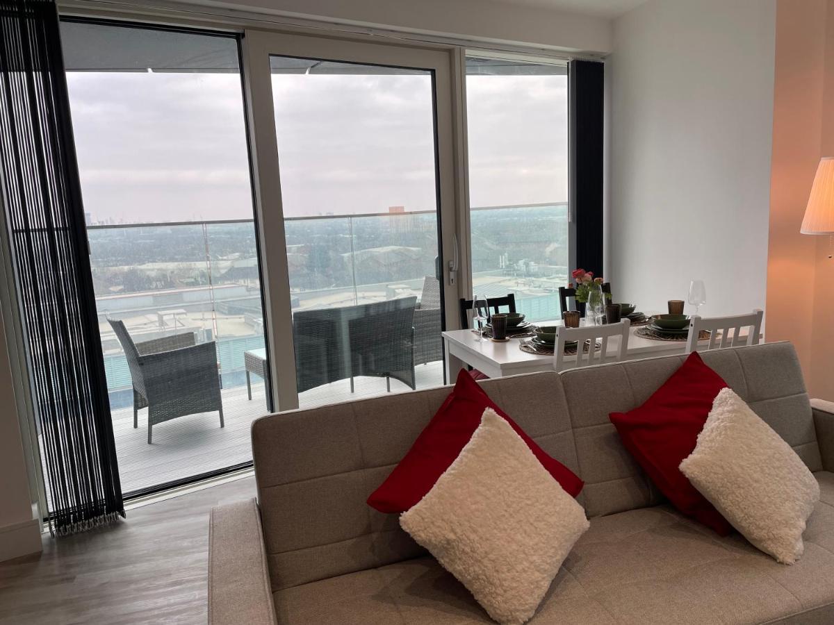 Apartmán One West Point , Icon Tower Londýn Exteriér fotografie