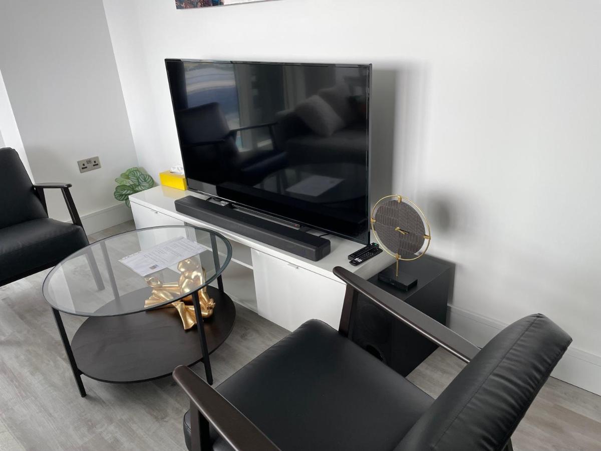 Apartmán One West Point , Icon Tower Londýn Exteriér fotografie